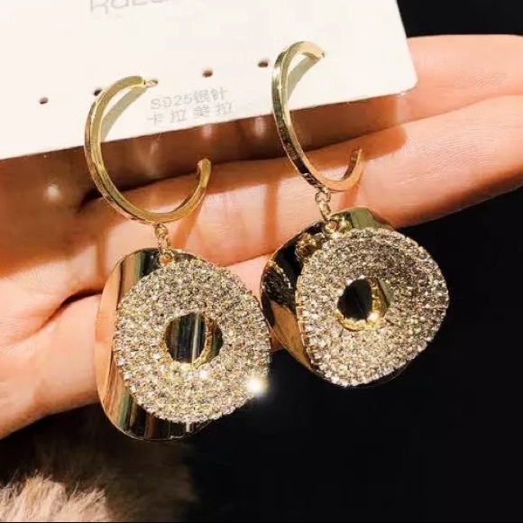 Gold Tone Rhinestone Circle Earrings - Picture 1 of 3